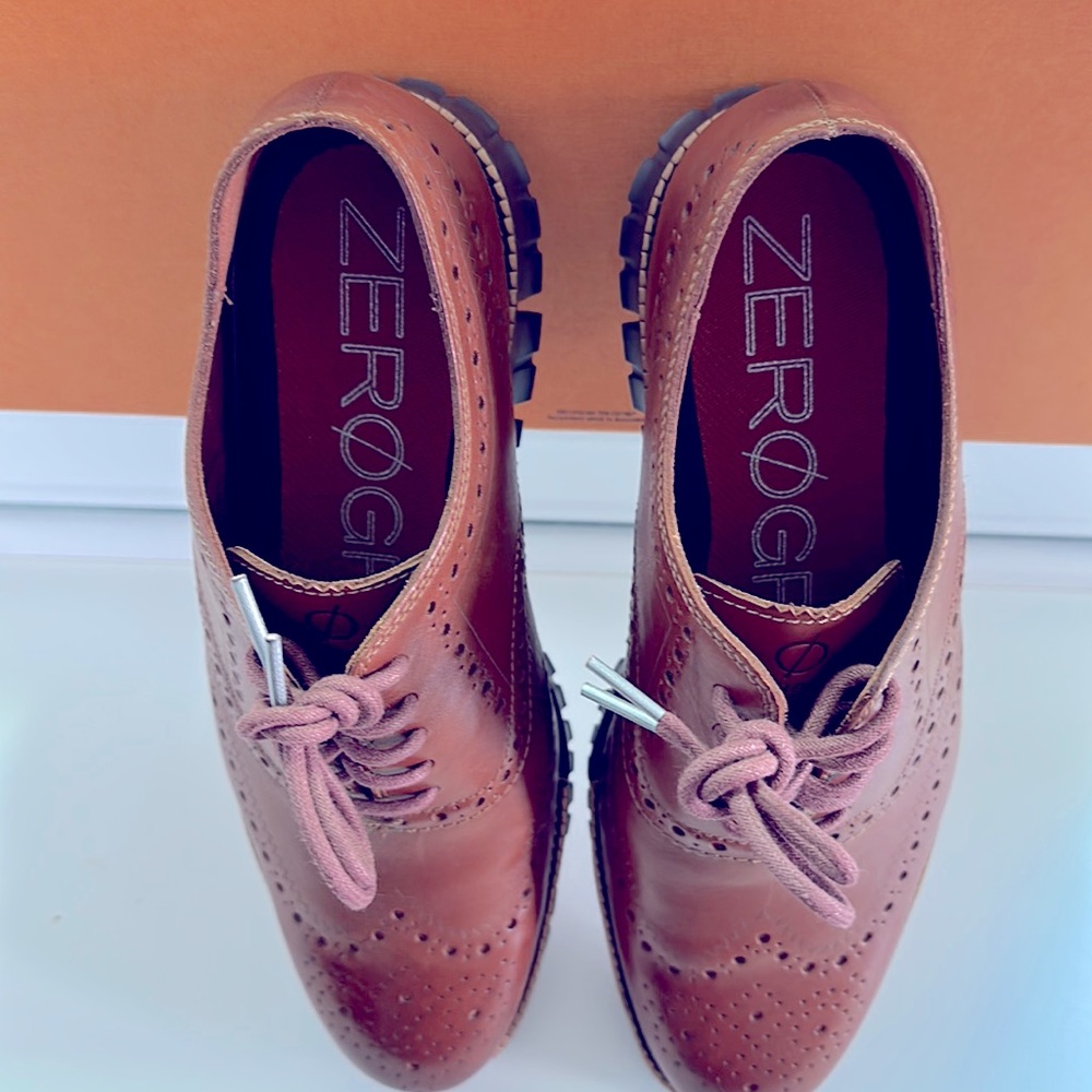 Men’s Cole Haan size Brown, 9M Wing Oxfords. Brown. New. No tags.